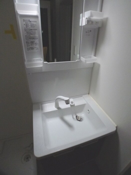 物件内観写真9　(洗面)