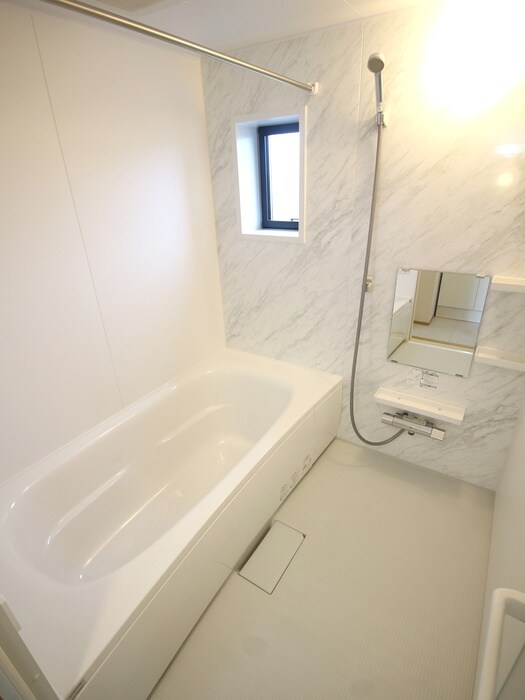 物件内観写真13　(バス／シャワールーム等)