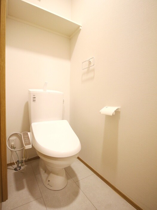 物件内観写真15　(トイレ)