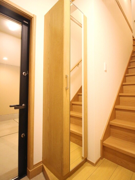 物件内観写真18　(靴箱)