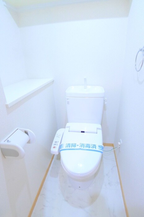 物件内観写真15　(トイレ)