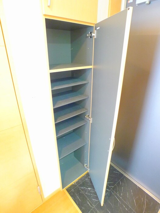 物件内観写真16　(靴箱)