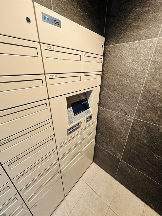 物件外観写真4　(建物設備)