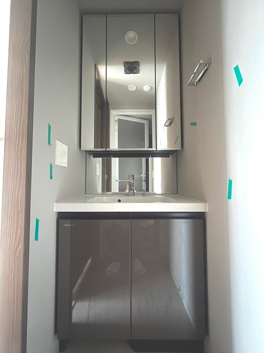 物件内観写真12　(洗面)