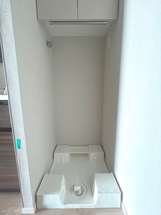 物件内観写真18　(洗濯機置場)