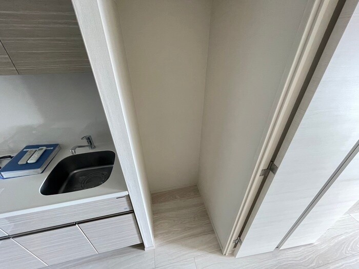 物件内観写真20　(廊下)