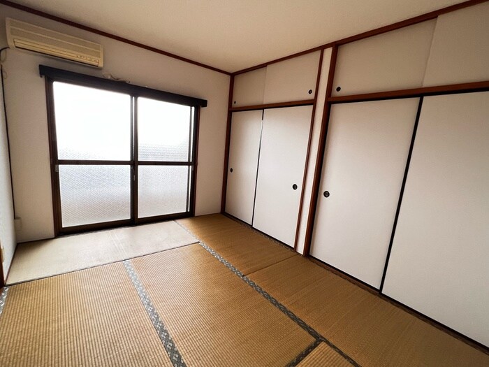 物件内観写真9　(居室)