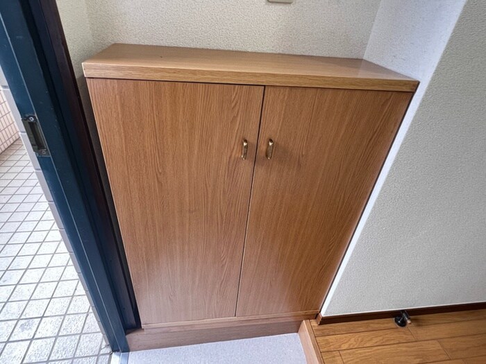 物件内観写真16　(靴箱)