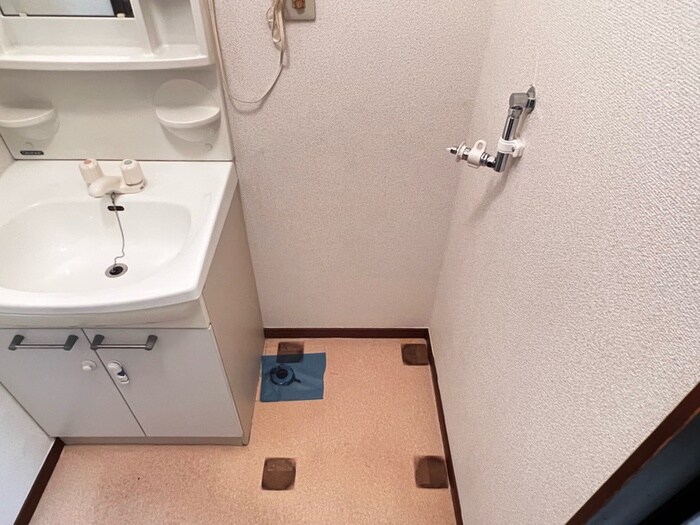 物件内観写真22　(洗濯機置場)