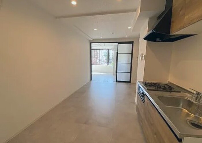 物件内観写真18　(廊下)