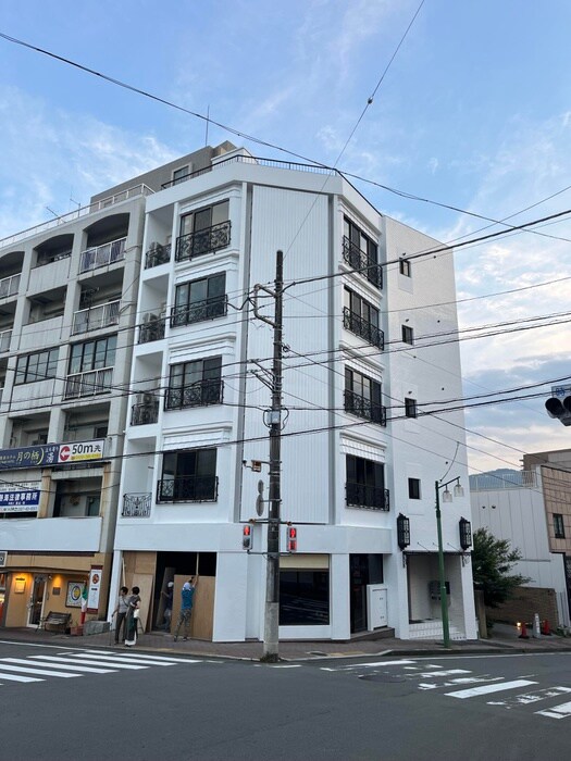 アンダーズビルディングの周辺環境