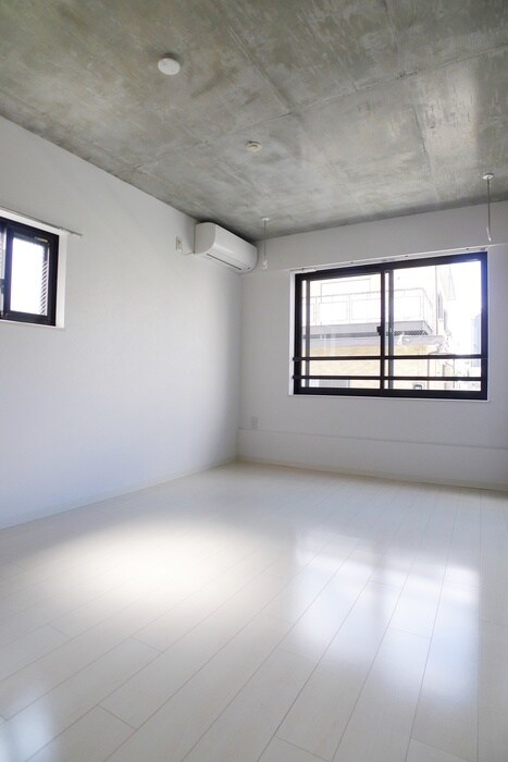 物件内観写真6　(居室)