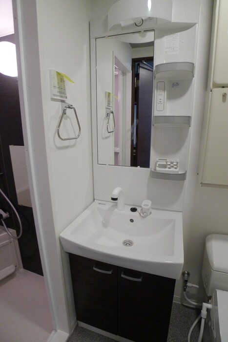 物件内観写真12　(洗面)