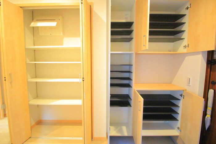 物件内観写真15　(靴箱)