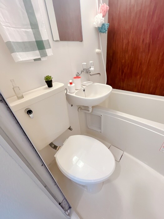 物件内観写真14　(トイレ)