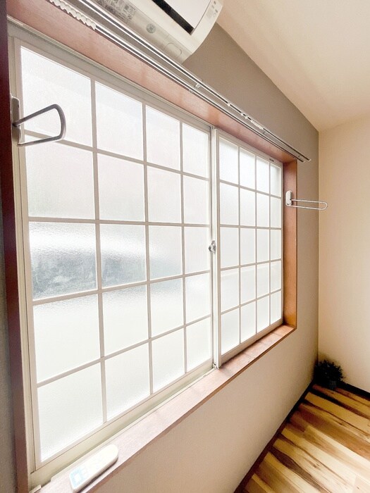 物件内観写真16　(室内からの展望)