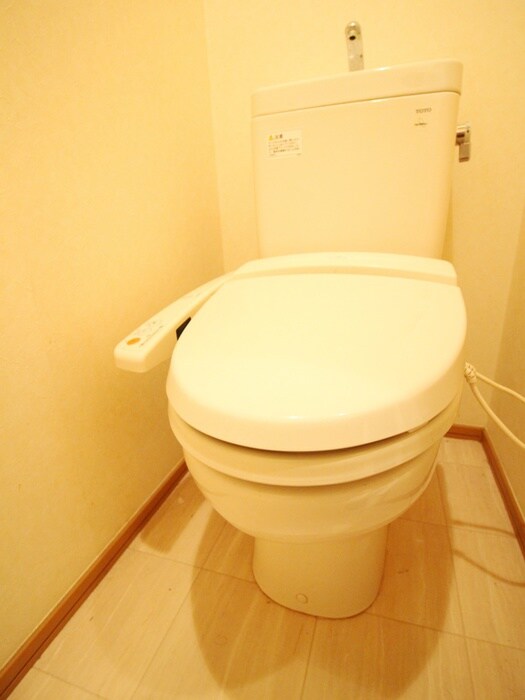 物件内観写真14　(トイレ)