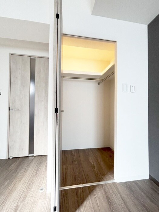 物件内観写真15　(収納)