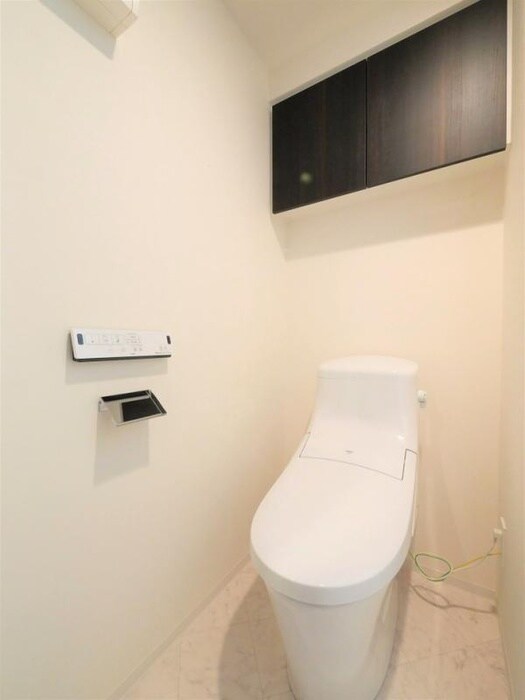 物件内観写真9　(トイレ)