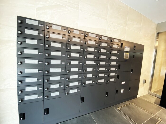 物件外観写真6　(建物設備)