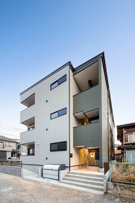 CRASTINE植竹町外観写真