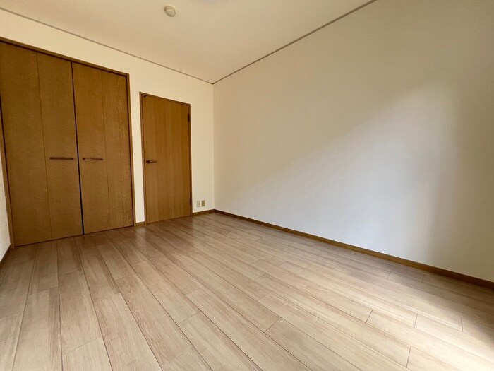 物件内観写真22　(居室)