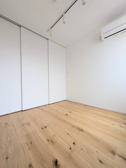 物件内観写真18　(居室)