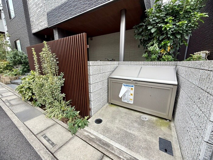 物件外観写真3　(建物設備)