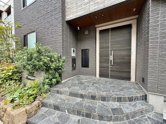 物件外観写真6　(外観写真)