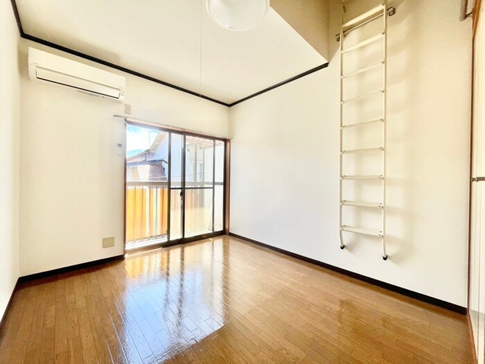 物件内観写真7　(居室)