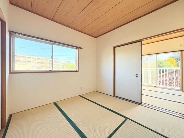 物件内観写真8　(居室)