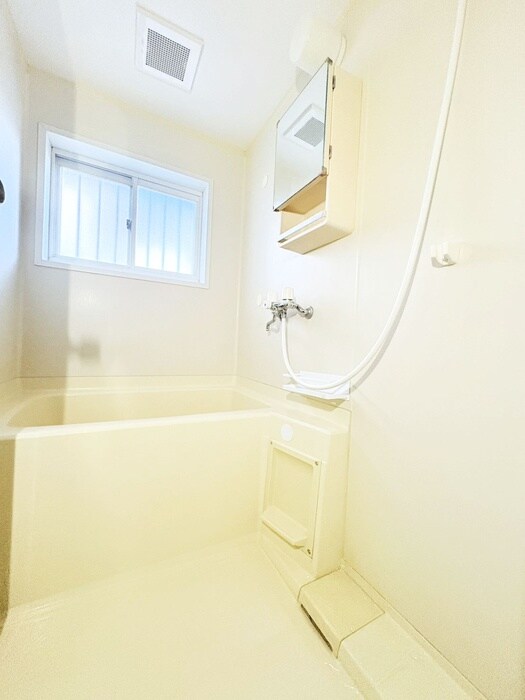 物件内観写真13　(バス／シャワールーム等)