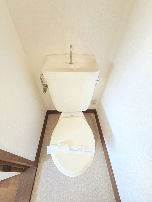 物件内観写真14　(トイレ)