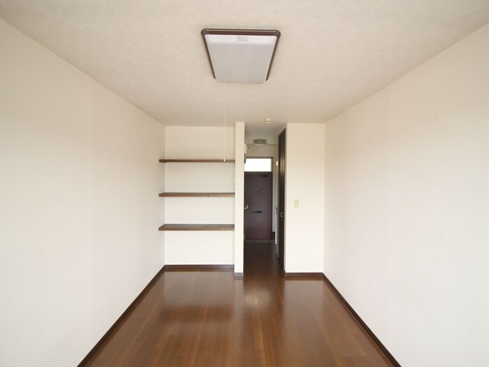 物件内観写真5　(居室)