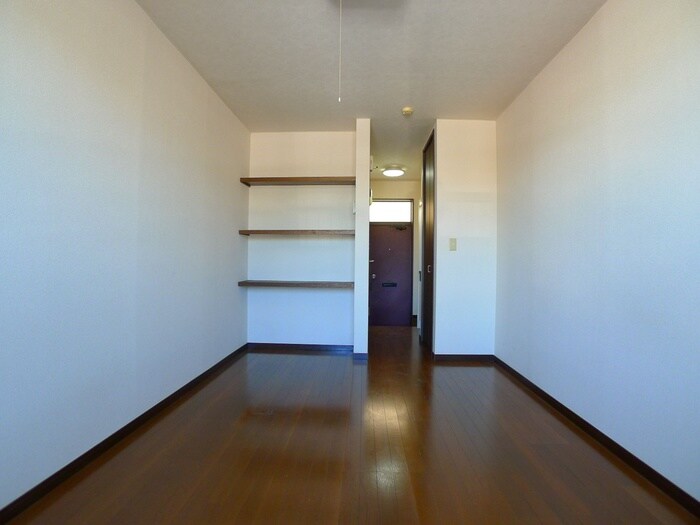 物件内観写真5　(居室)