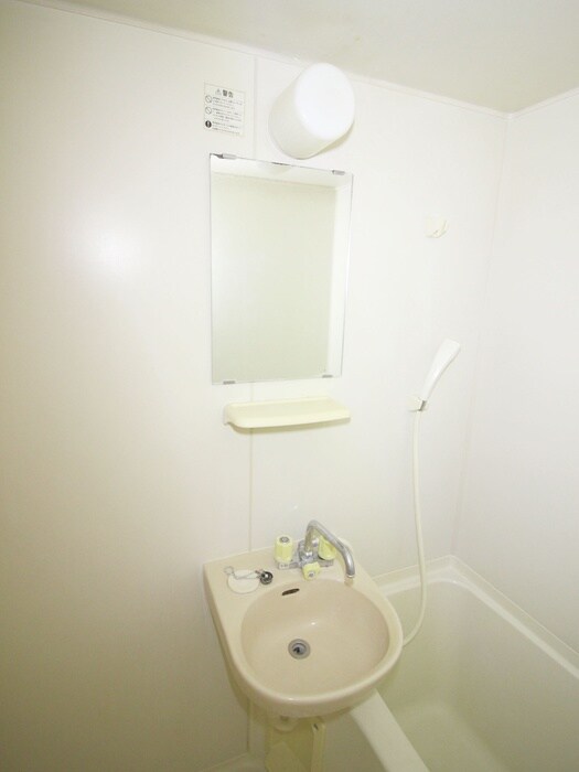 物件内観写真9　(洗面)