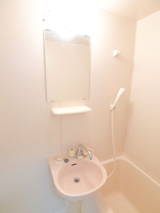 物件内観写真10　(洗面)