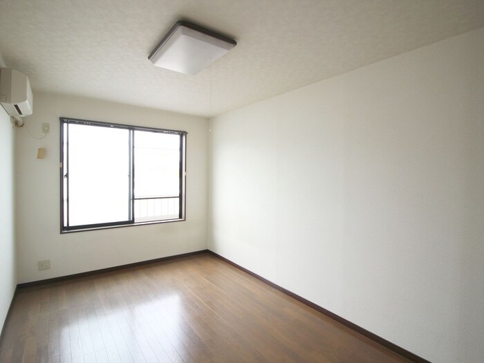 物件内観写真18　(居室)