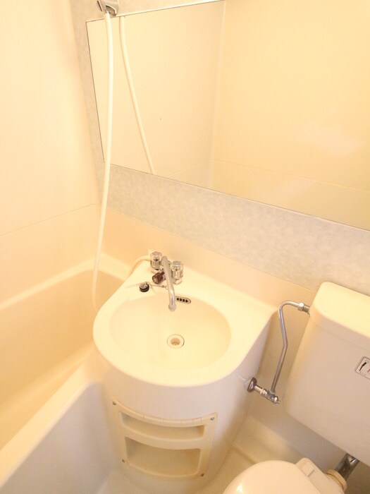 物件内観写真8　(洗面)