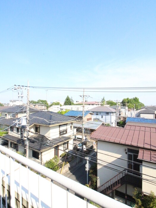 物件内観写真13　(室内からの展望)