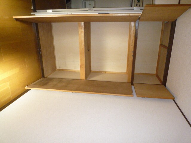 物件内観写真9　(収納)