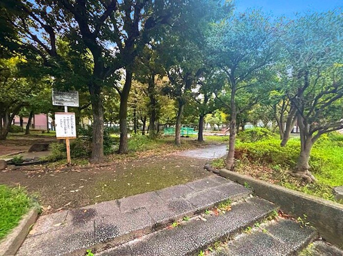 物件外観写真3　(周辺環境)