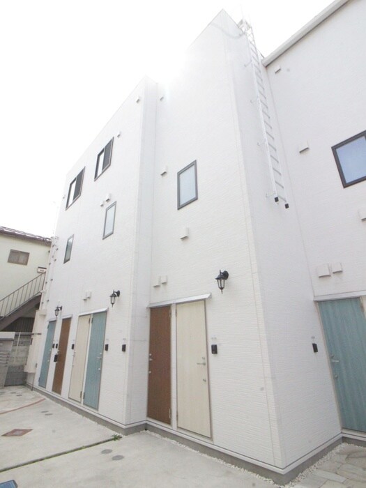 物件外観写真2　(外観写真)