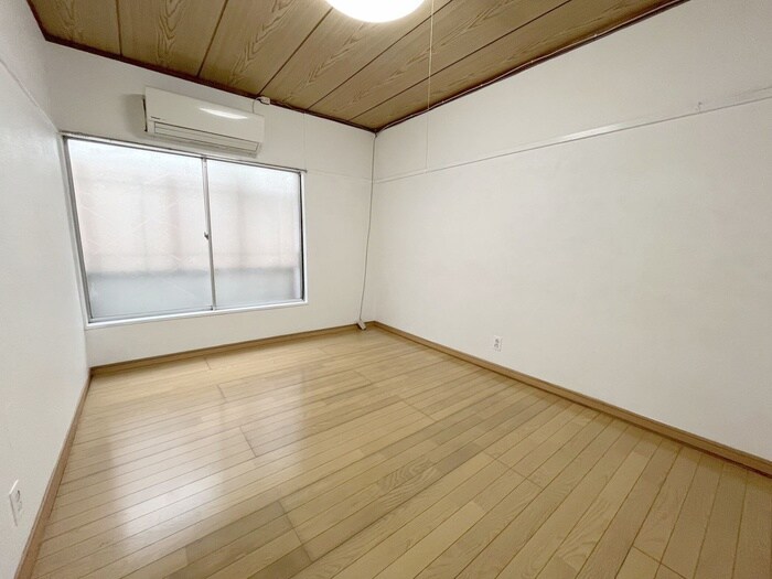 物件内観写真6　(居室)