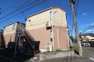 ヴィラージュ中町　East外観写真