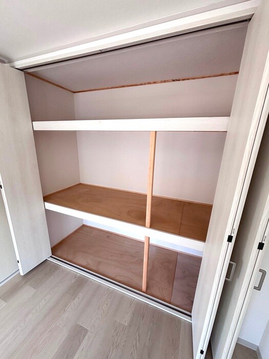 物件内観写真11　(収納)