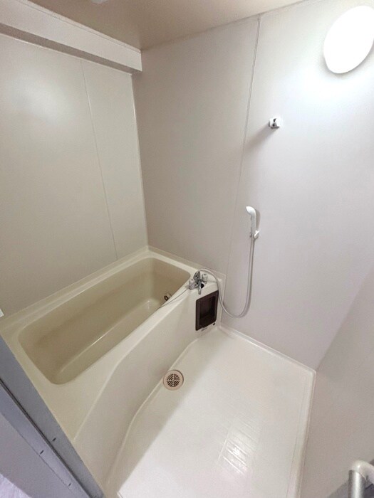 物件内観写真12　(バス／シャワールーム等)