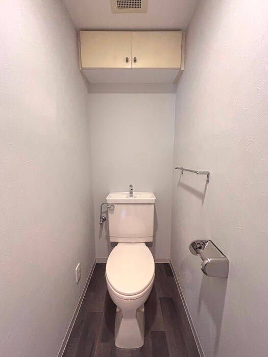 物件内観写真14　(トイレ)