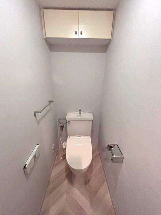 物件内観写真14　(トイレ)