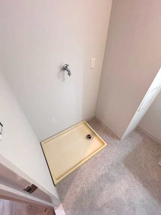 物件内観写真15　(洗濯機置場)